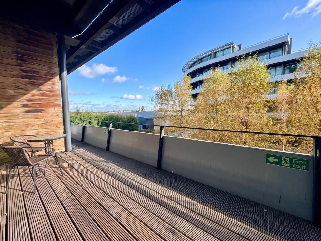 Apartment in Trafford, Greater Manchester - View 4