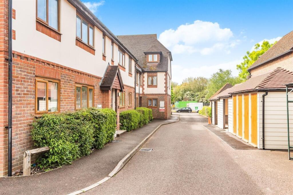 Main image of property: St. Christophers Close, Chichester, PO19