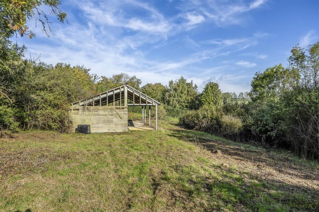 Cutham Lane, Perrotts Brook, Cirencester - More