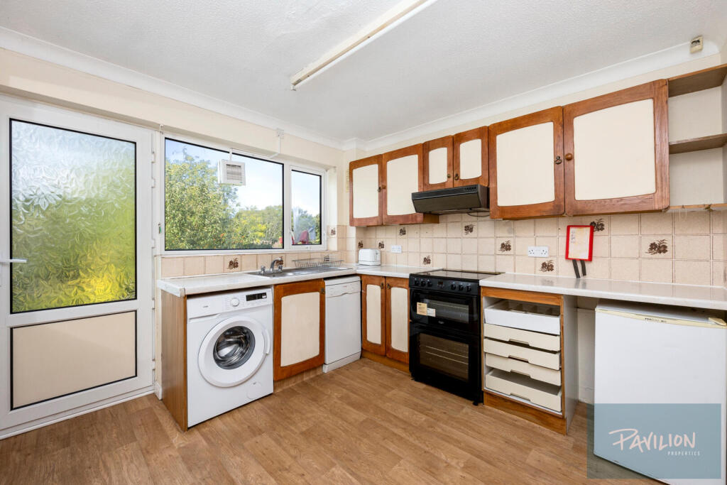 Egginton Road, Brighton photo 5