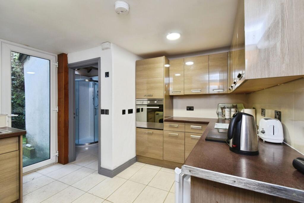 West Street, Tavistock, PL19 photo 4