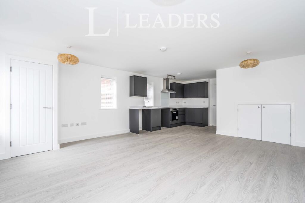 Main image of property: Dowman Court, 32 Leigh Road, Eastleigh, SO50