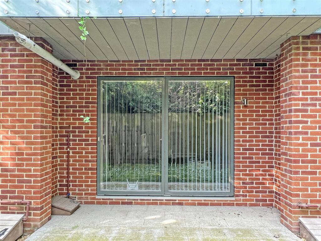 Property photo 8