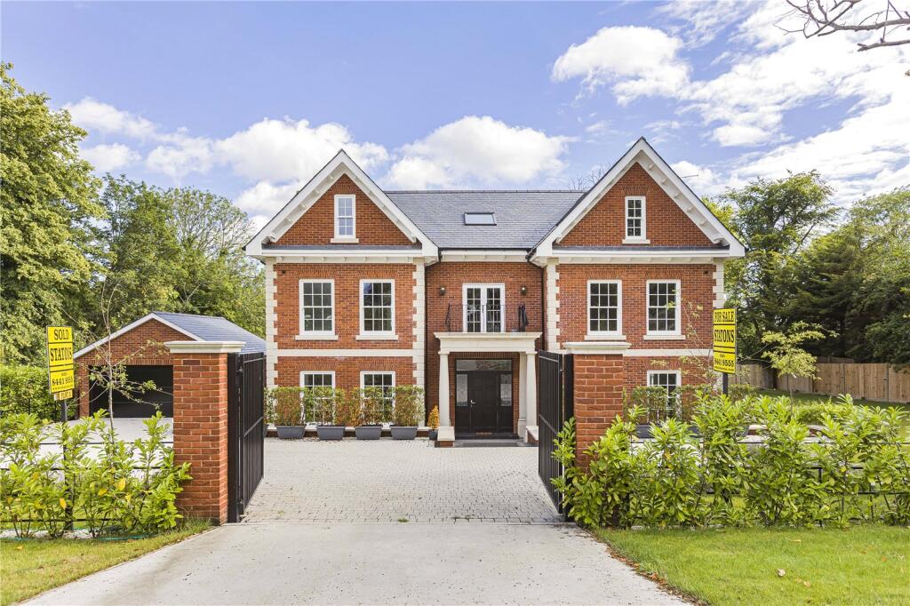5-bed detached on The Ridgeway, Cuffley, Hertfordshire, EN6, £3,250,000