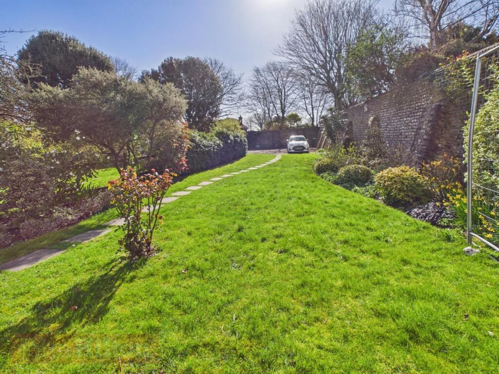 Greenways, Ovingdean photo 2