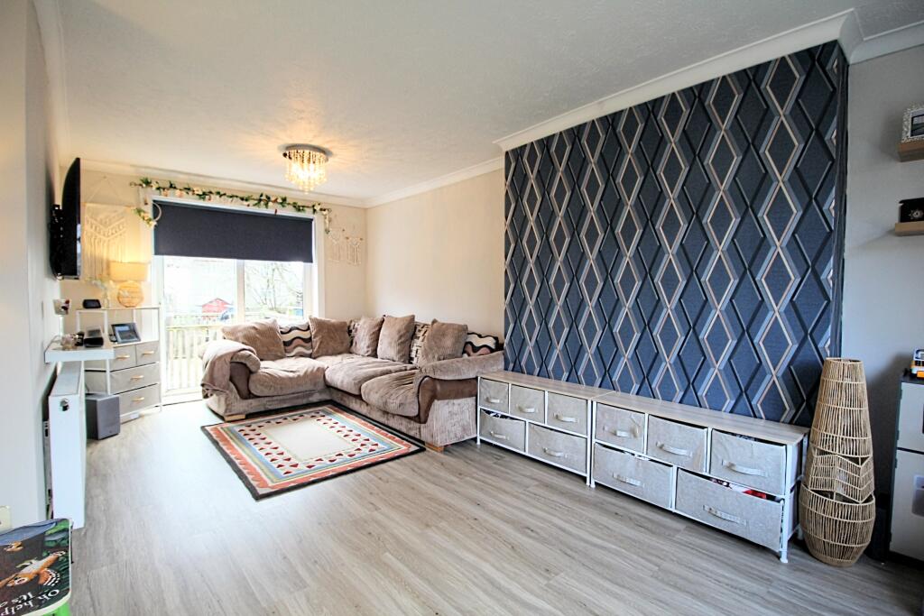 Burnside Road, Largs, KA30 photo 4