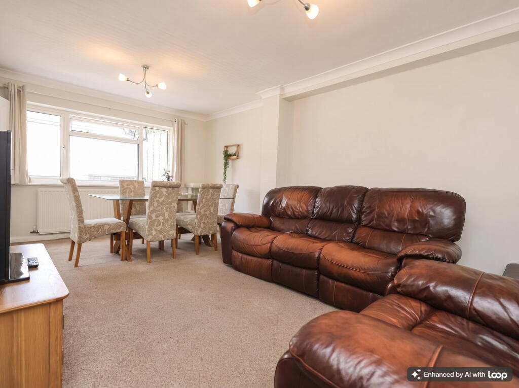 House in Bromsgrove, Worcestershire - View 4