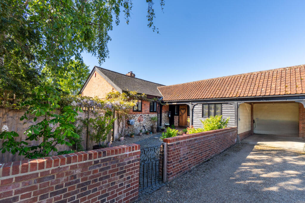 Main image of property: Grange Green, Tilty, Dunmow, Essex, CM6