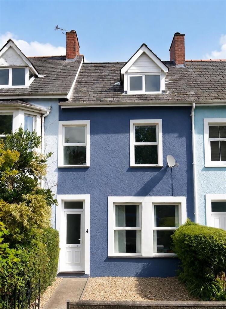 Main image of property: Victoria Park, Bangor