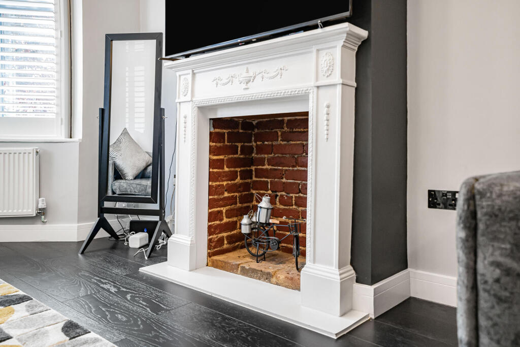 Catisfield Road, Enfield – pohled 4