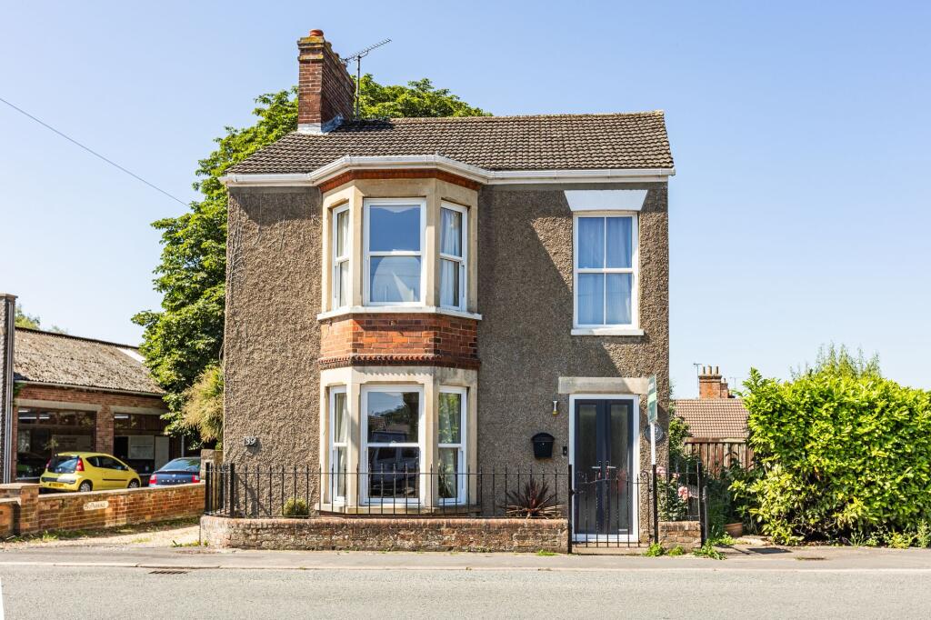 Main image of property: Bay-Fronted Victorian-Era Period Home in Long Sutton
