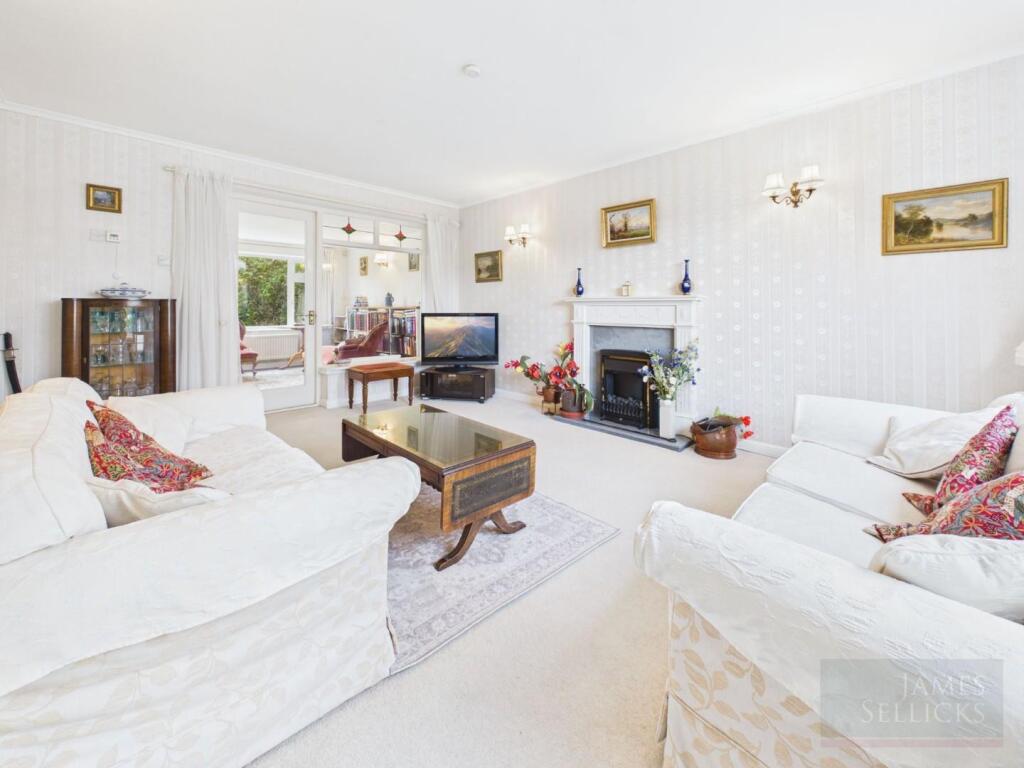 House in Leicester - View 2