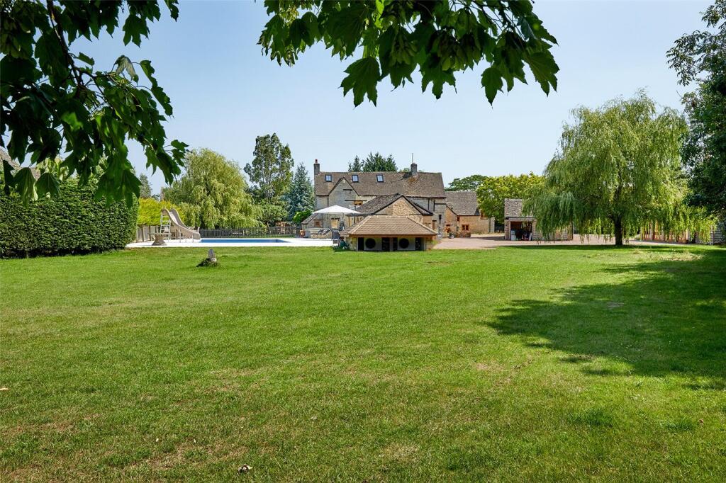 Millwood End, Long Hanborough, Witney, Oxfordshire, OX29 photo 4