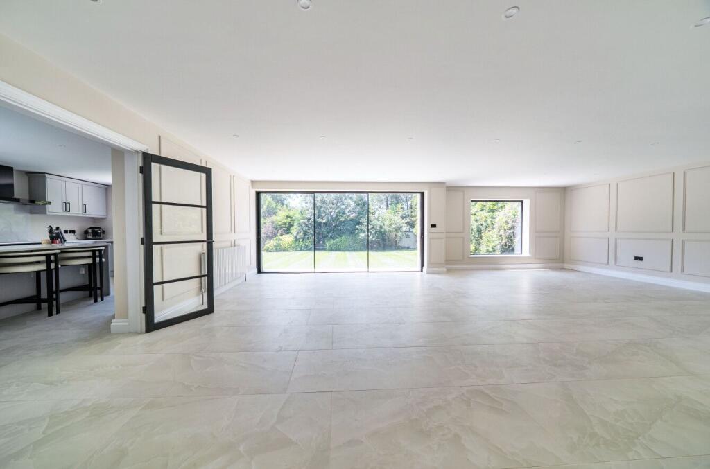 Westbury Road, Warminster, BA12 - View 6