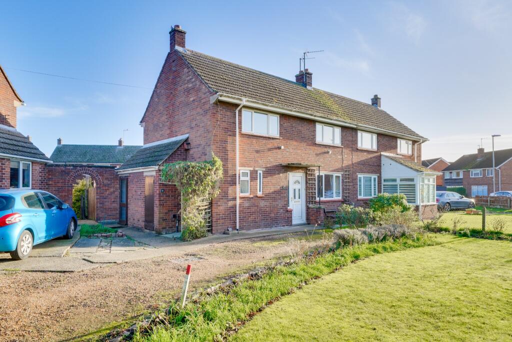 Main image of property: Ramsey Road, St. Ives, Cambridgeshire, PE27 3XL