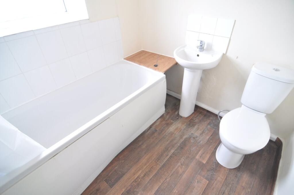 Apartment in Sheffield - View 2