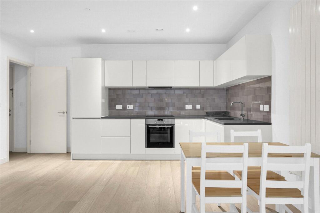 Main image of property: Admirality Avenue, Royal Docks, London, E16
