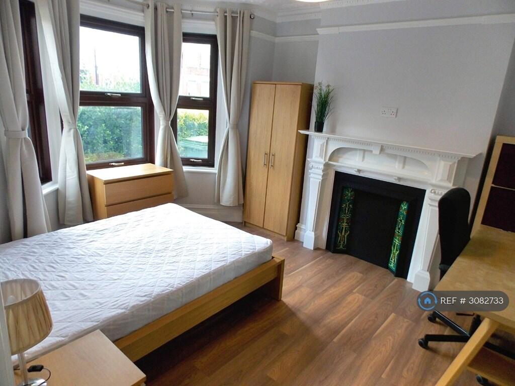 Main image of property: Devonshire Road, Southampton, SO15