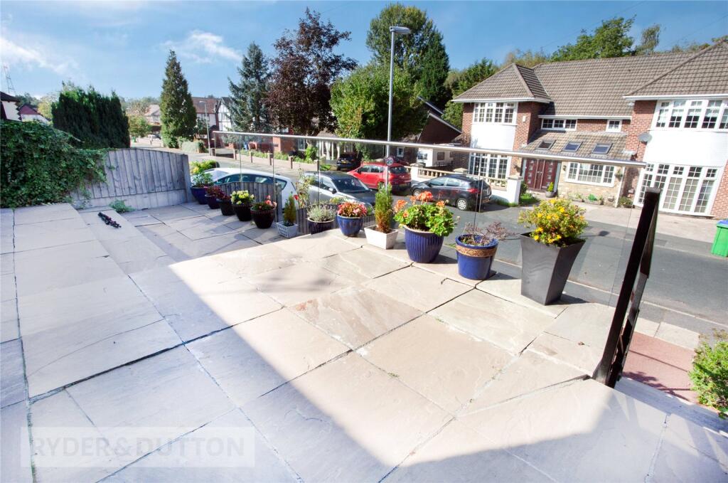Meadow Road, Woodside, Alkrington, Middleton, M24 photo 3