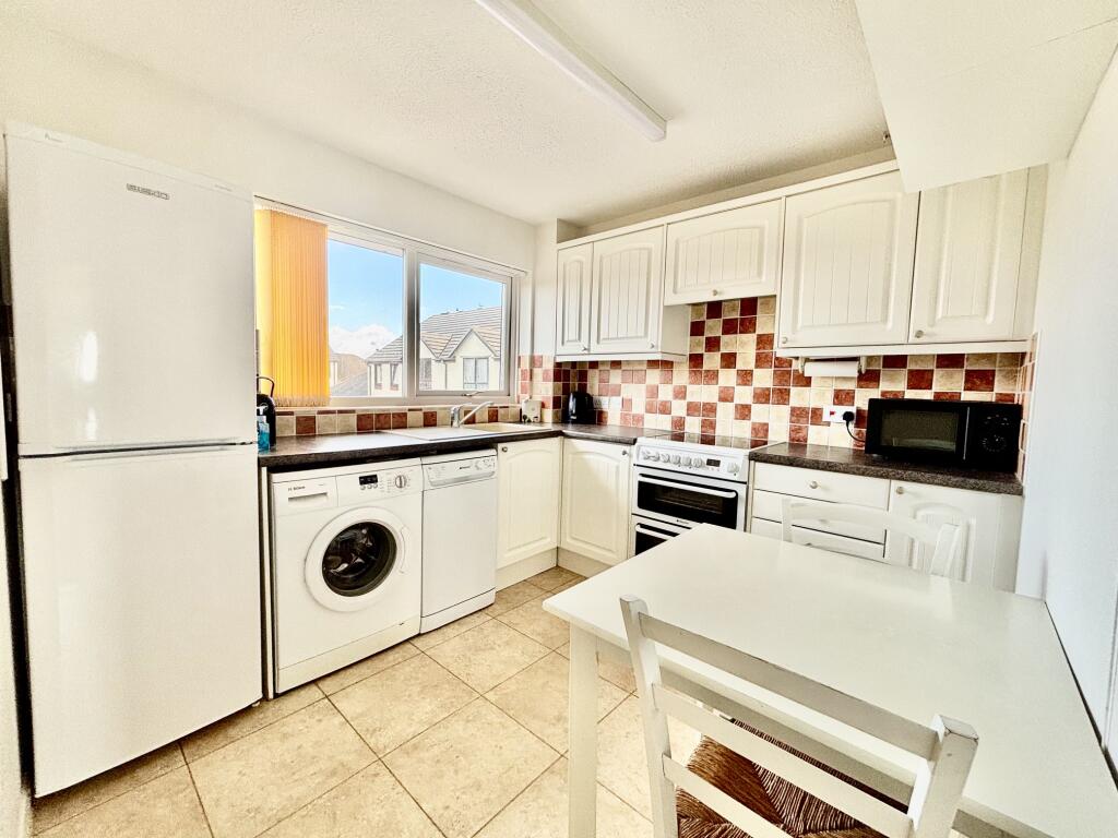 Apartment in Chichester, Selsey - View 4