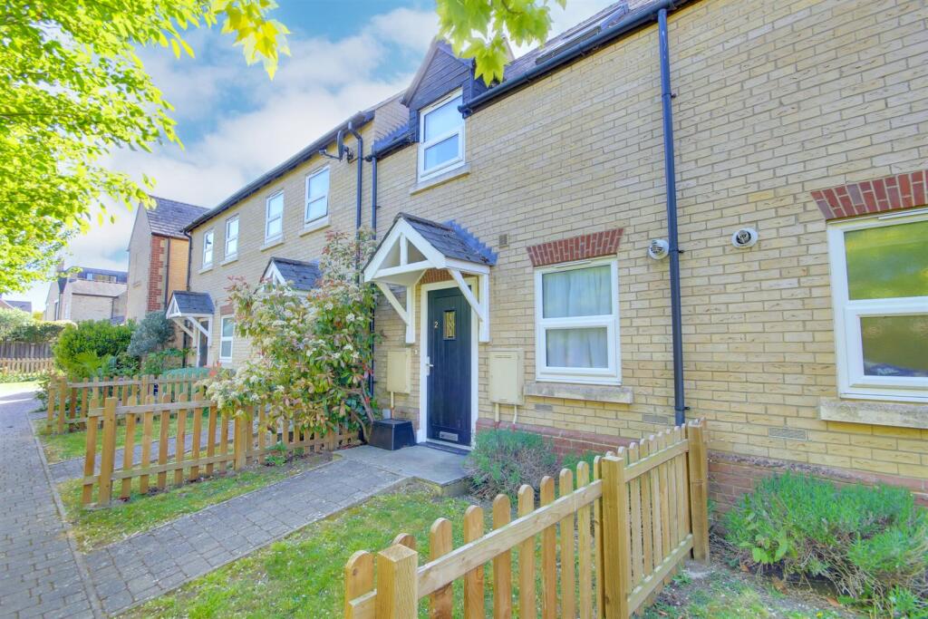 Main image of property: Carriage Mews, Langley Close, St. Ives