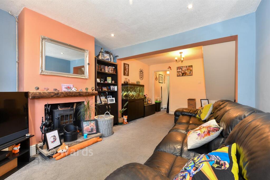 House in Swale, Newington - More