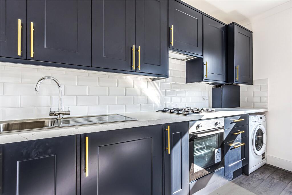 Apartment in London - View 4