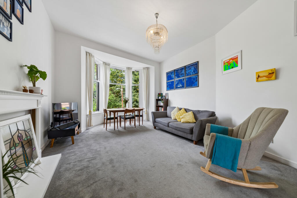Apartment in Glasgow, Langside - More
