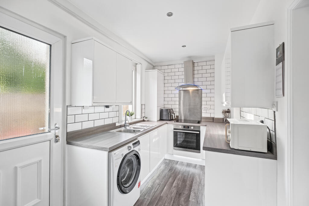 House in Motherwell - More