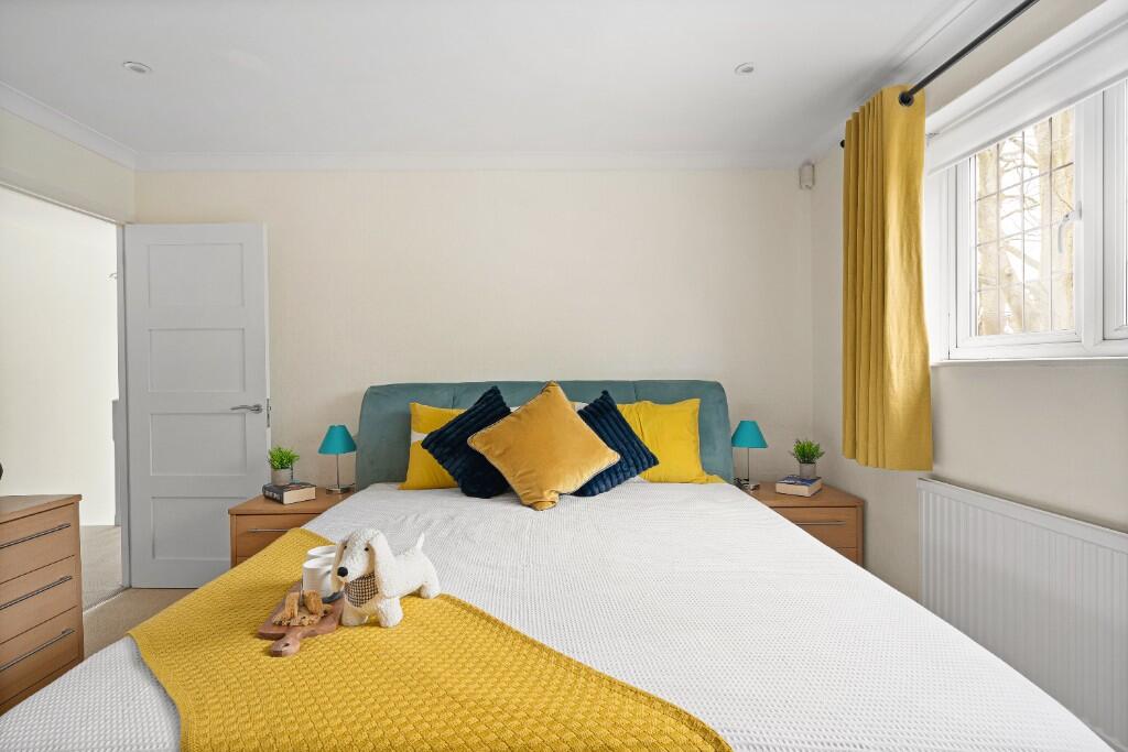 Additional image 20 of Douglas Road, Harpenden, Hertfordshire, AL5