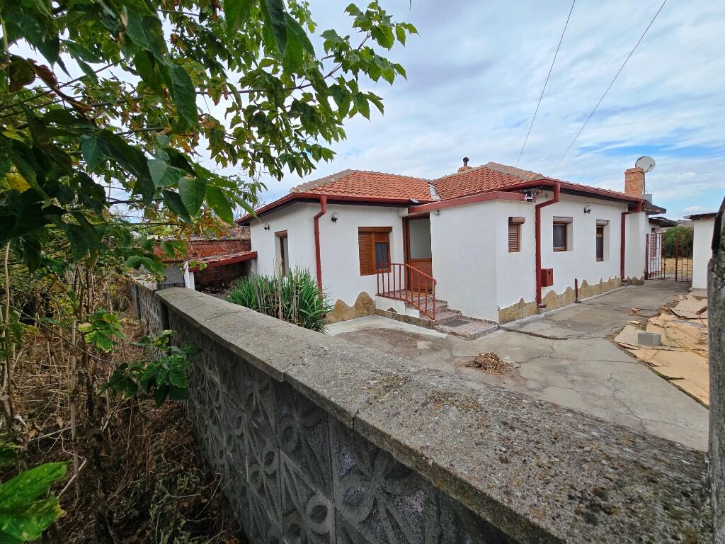 Main image of property: Elhovo, Yambol