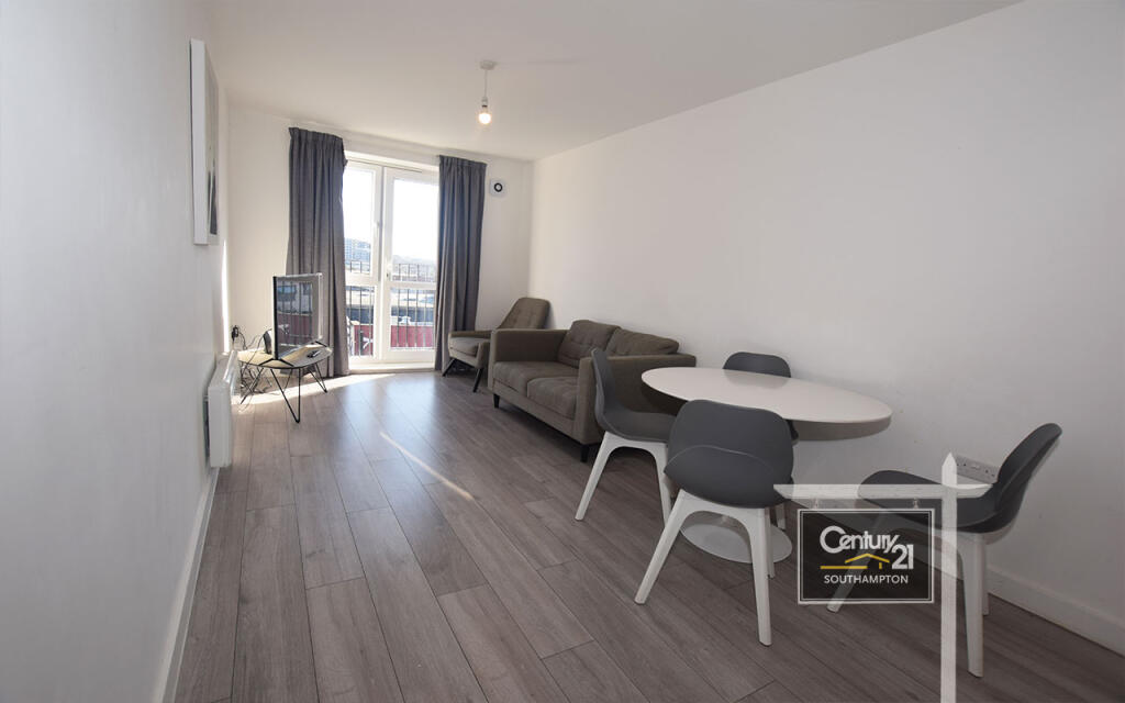 Main image of property: |Ref: R205878|, Bevois Valley Road, SOUTHAMPTON, SO14 0JZ