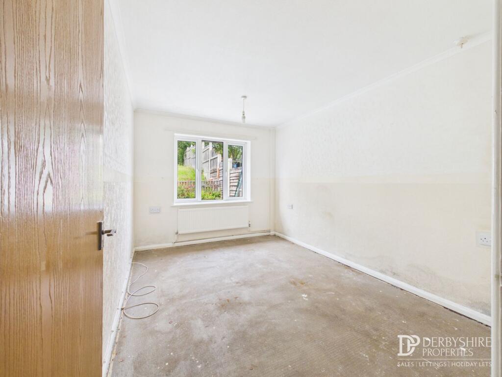 House in Bolsover, Pinxton - More