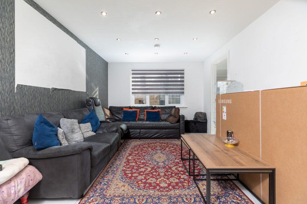 House in Glasgow - View 3