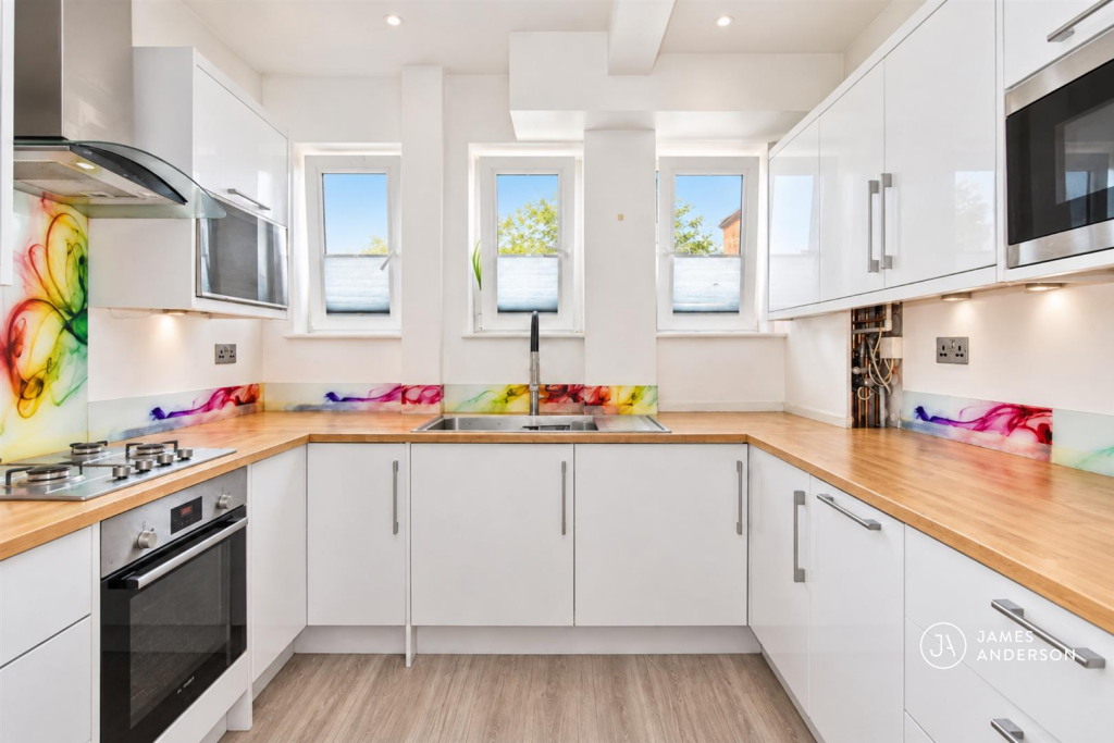 Property photo 8