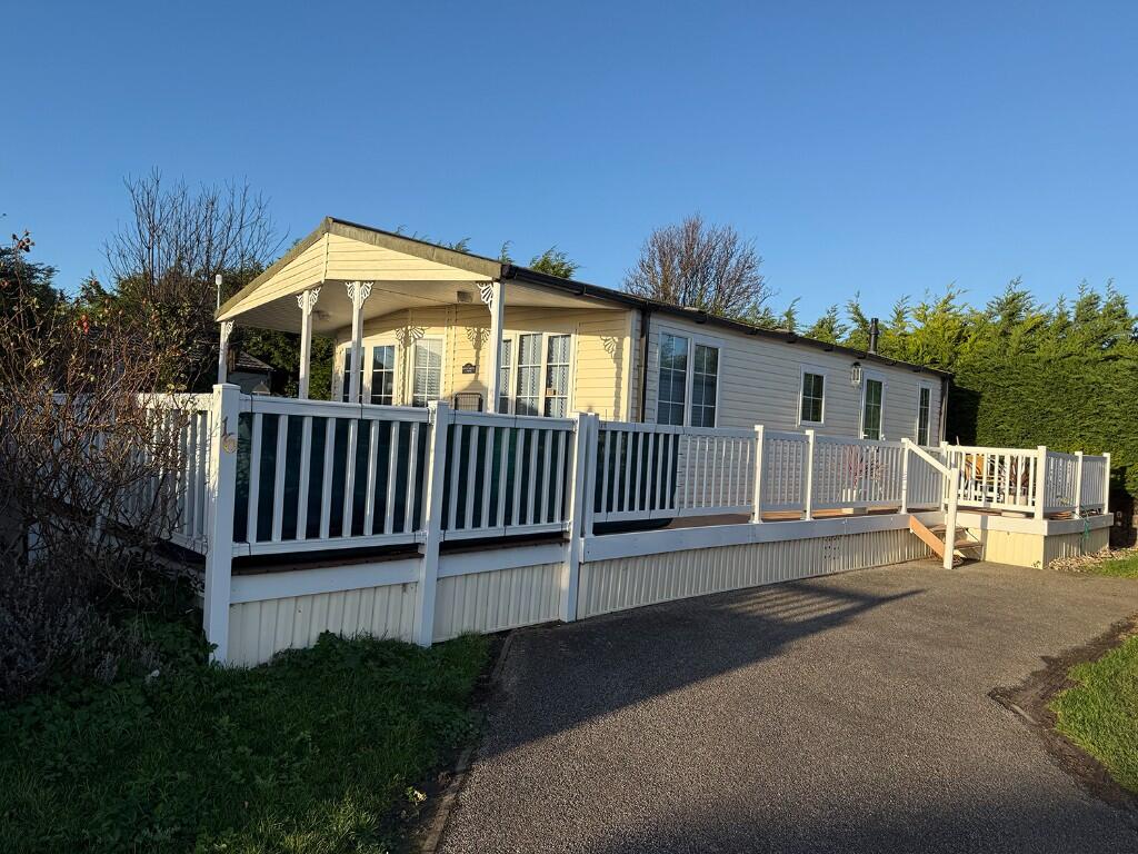 Main image of property: Searles Caravan & Camping, South Beach Road, Hunstanton, Norfolk, PE36