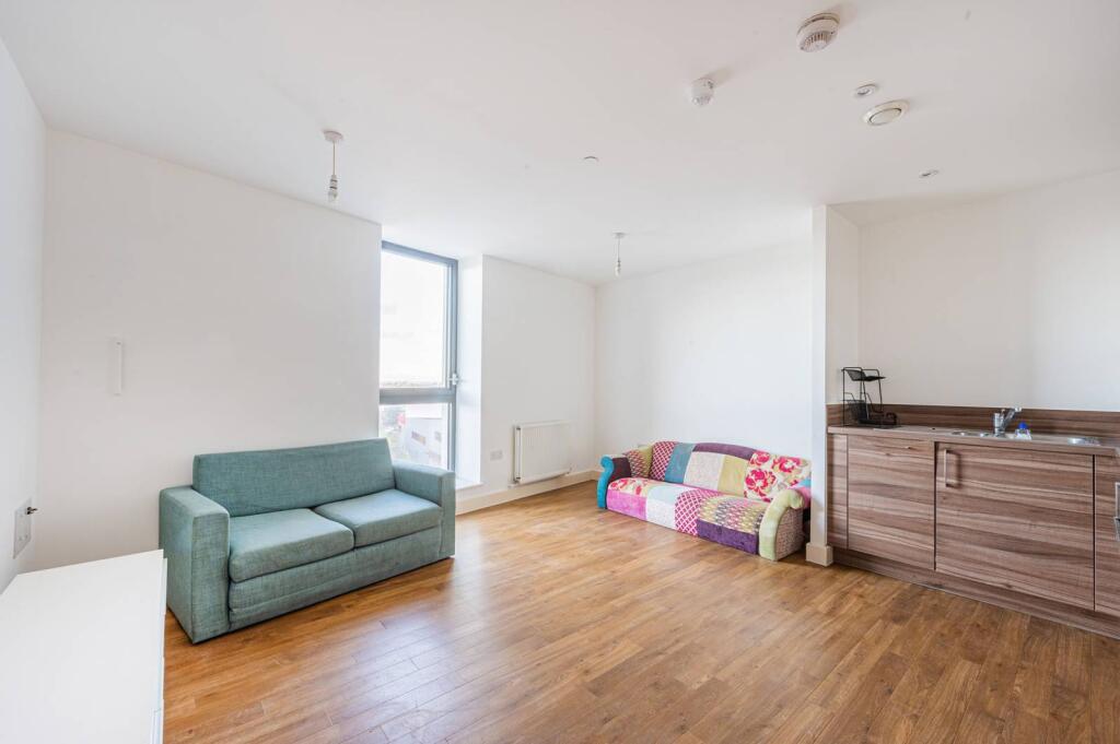 Main image of property: Connaught Heights, Royal Docks, London, E16