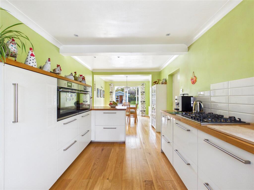 House in Tendring, Thorpe-le-Soken - View 2