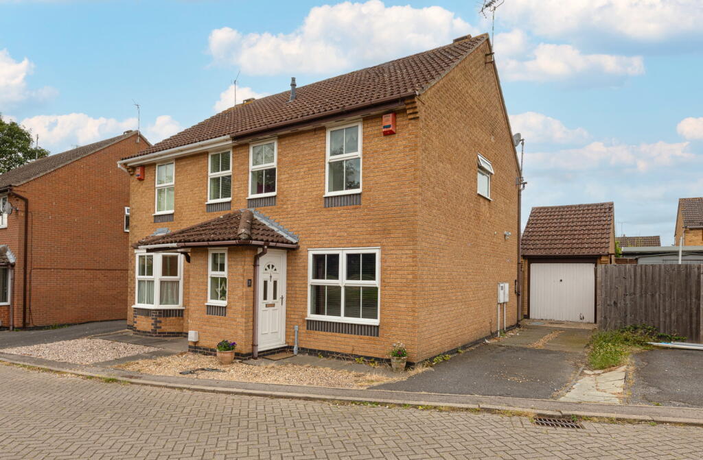 Main image of property: Warner Close, Whetstone, Leicester, LE8