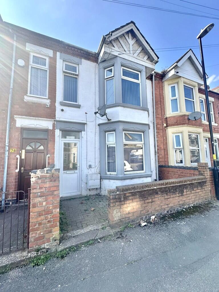 Main image of property: 6 Bedroom HMO for sale near City centre fully rented