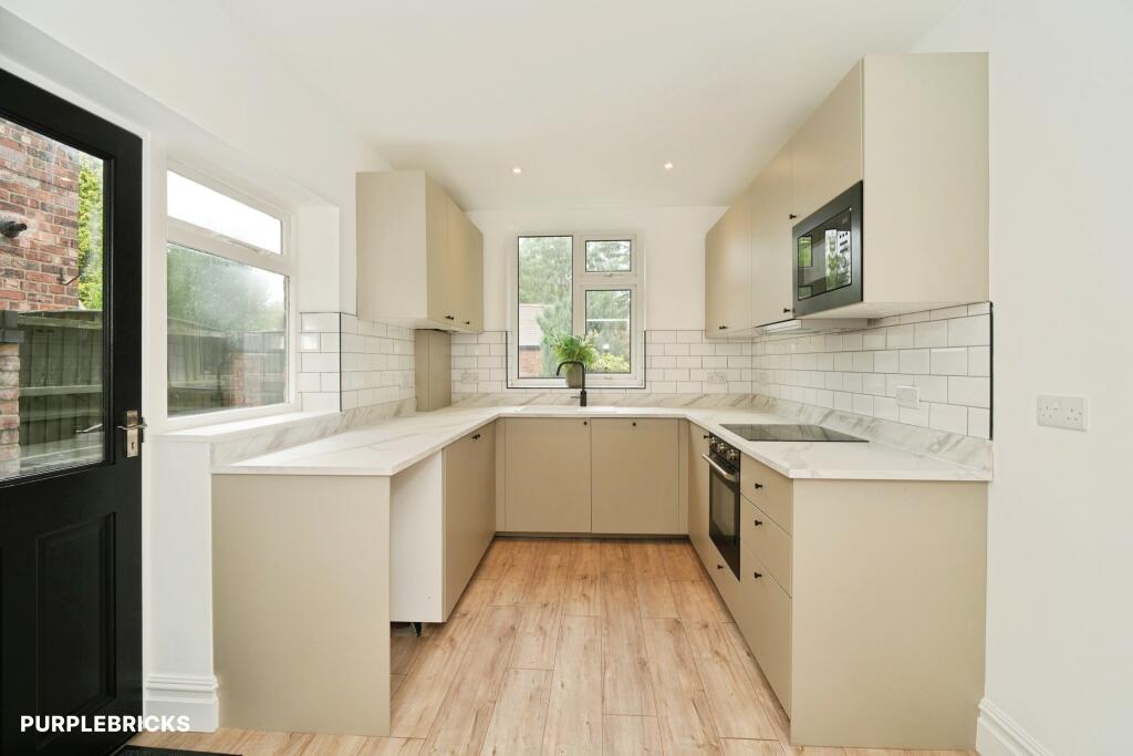 House in Trafford, Greater Manchester - View 4