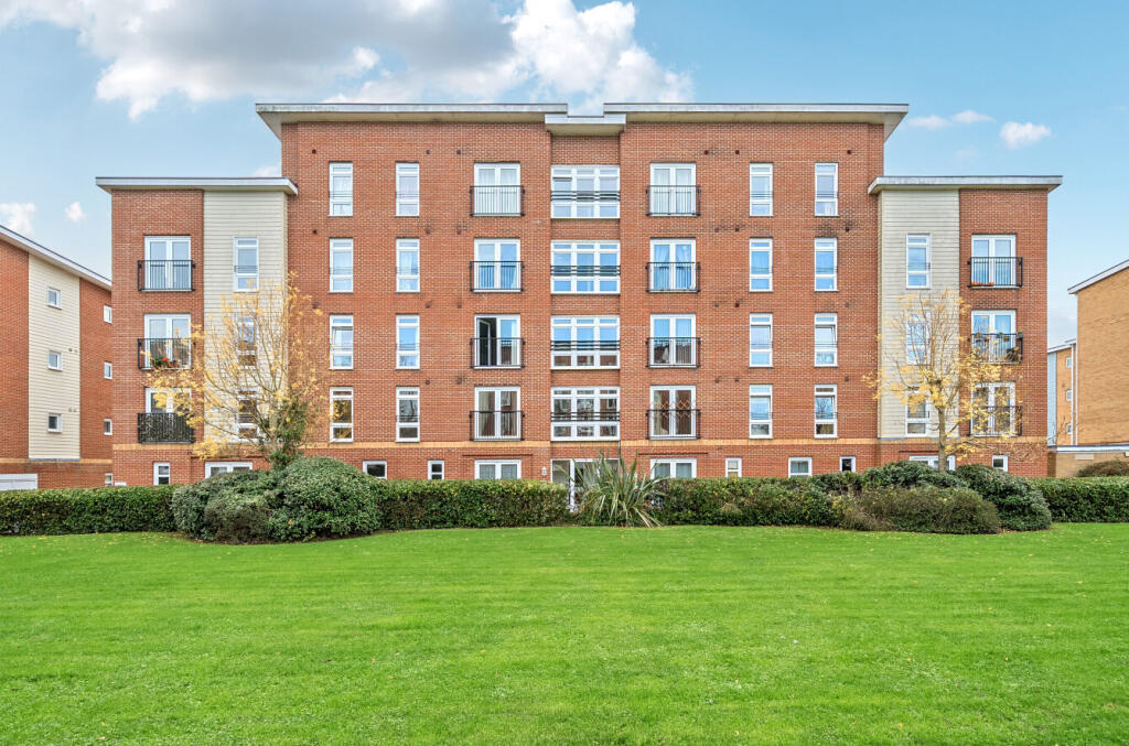 Main image of property: Little Hackets, Leigh Park, Havant, Hants, PO9