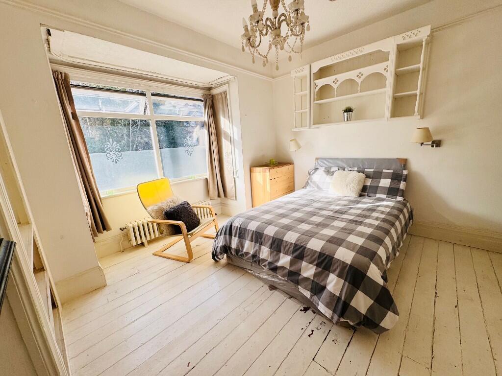 Main image of property: London Road, Luton, Bedfordshire, LU1