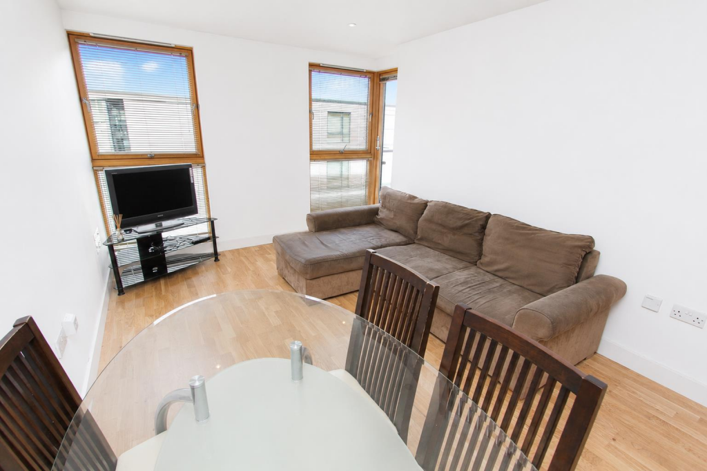 Apartment in Leeds - View 2