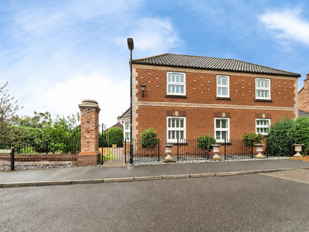 Main image of property: School Croft, Westwoodside, Doncaster, DN9
