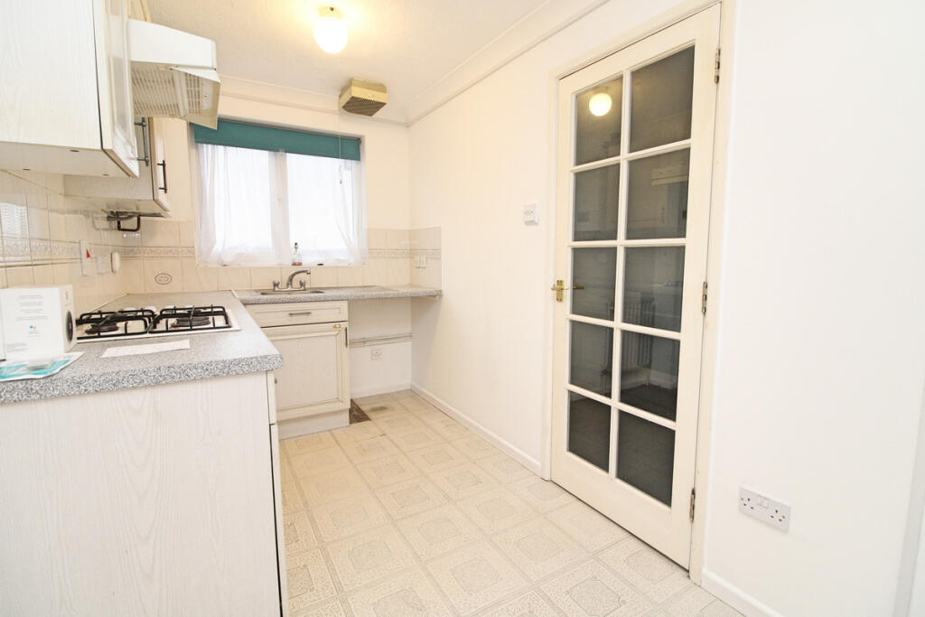Langridge Drive, Brighton photo 4
