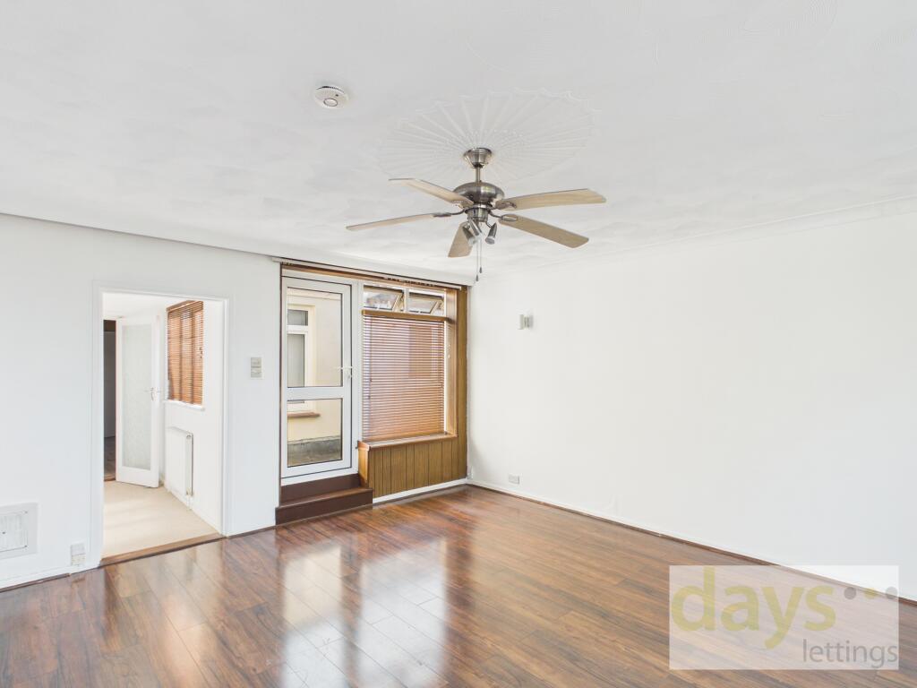 Apartment in Portsmouth - View 3