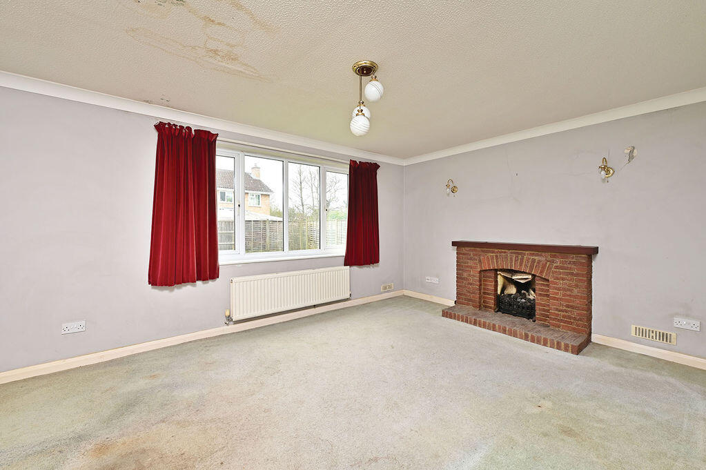 House in Basingstoke and Deane, Chineham - View 5