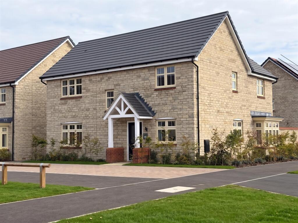Main image of property: The Banbury, Lackham Place