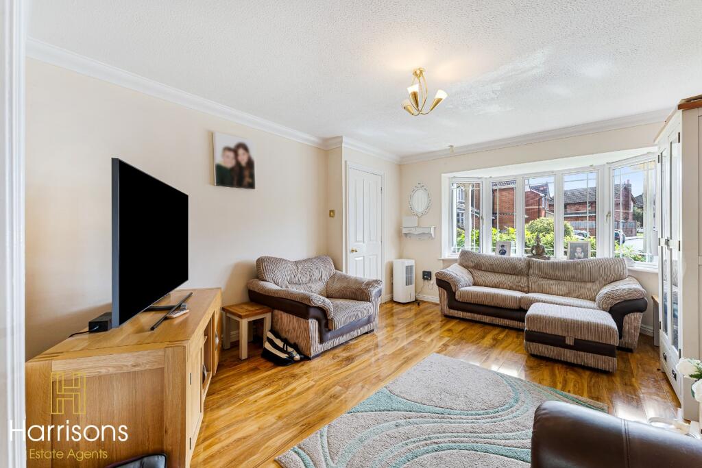 House in Bolton, Fernhill Gate - View 4